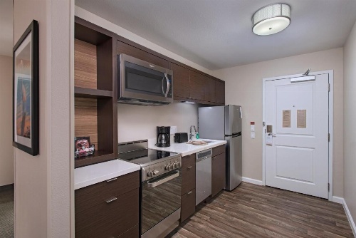 TownePlace Suites by Marriott Lakeland image 12